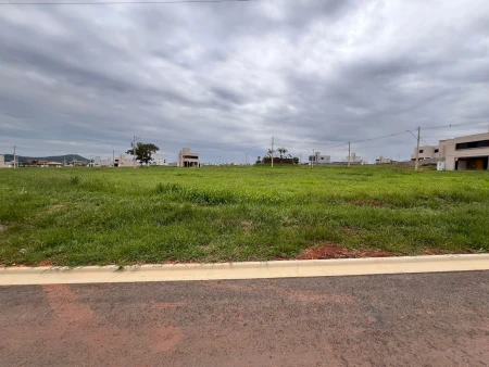 Lote no Jardins Parma