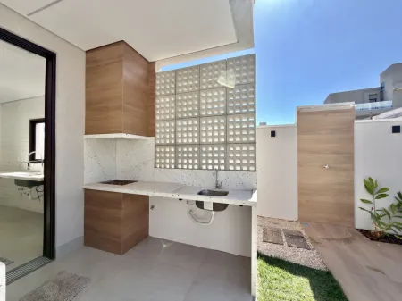 Sobrado Jardins Capri