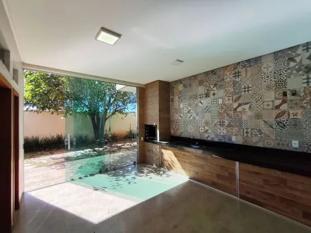 Casa Jardim Veneza