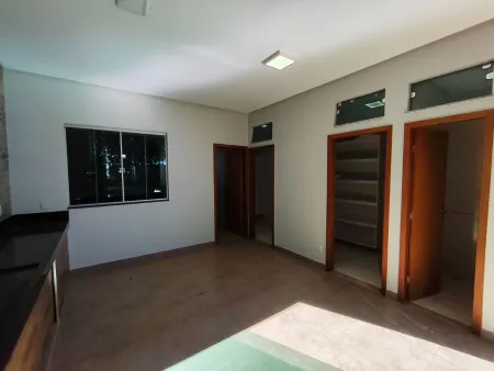 Casa Jardim Veneza
