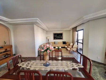 Residencial Alencastro Veiga
