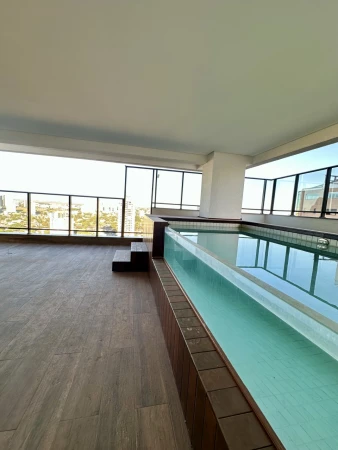 Penthouse Ares Marista