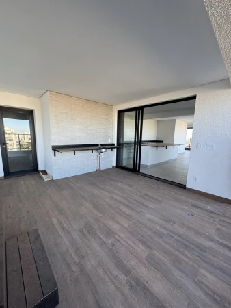 Penthouse Ares Marista