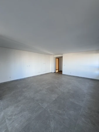 Penthouse Ares Marista