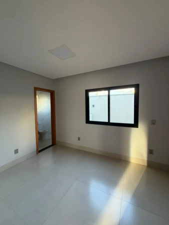 Casa Jardins Parma