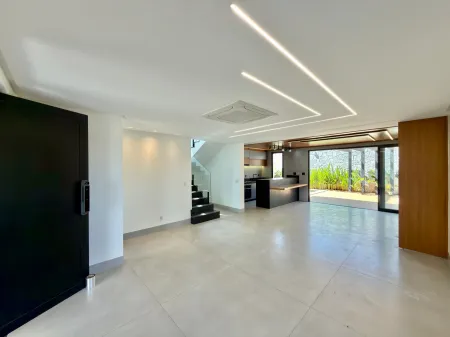 Sobrado Jardins Capri