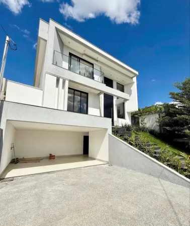 Sobrado Jardins Bolonha