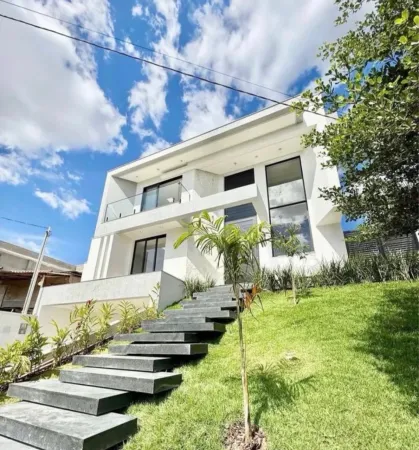 Sobrado Jardins Bolonha