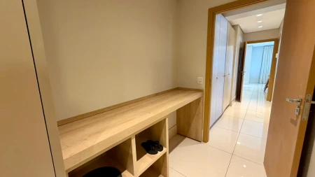 Dot Bueno Residence