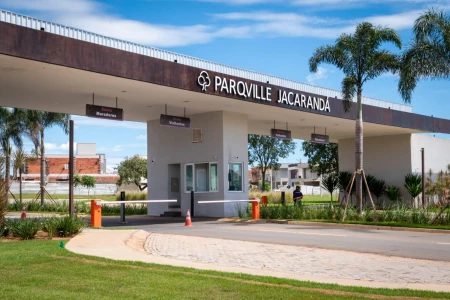 Sobrado Parqville Jacarandá