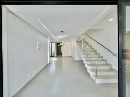 Sobrado Jardins Capri