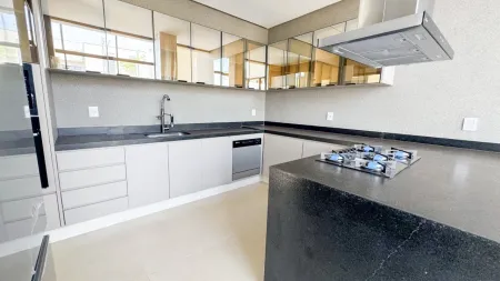 Sobrado Jardins Bolonha