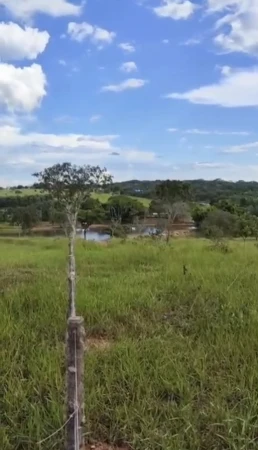 Área comercial Hidrolândia