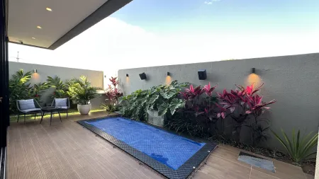Sobrado Jardins Versalhes