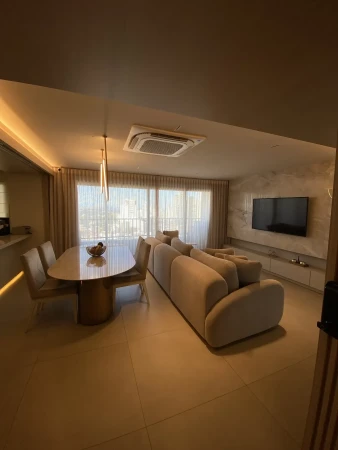 Elev Marista Design