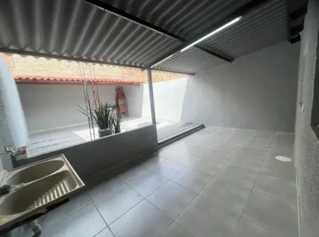 Casa Jardim Canedo II
