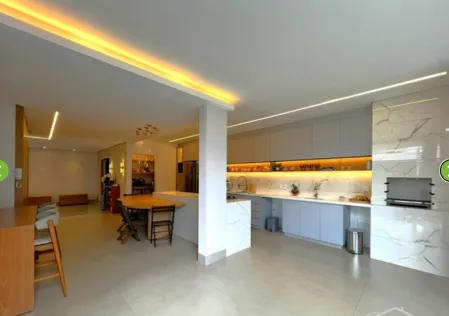 Sobrado Residencial Gran Village