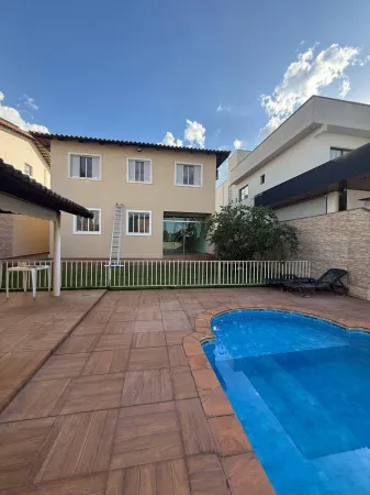 Sobrado Jardins Madri
