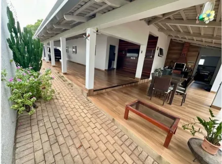 Casa Jardim Guanabara