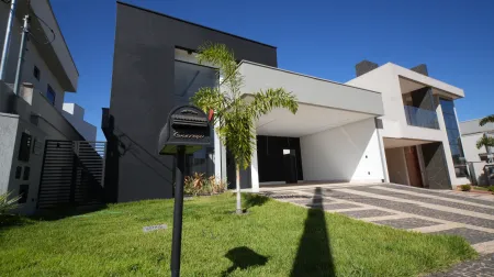 Casa Jardins Bolonha