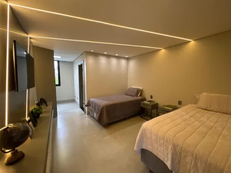 Sobrado Jardins Madri