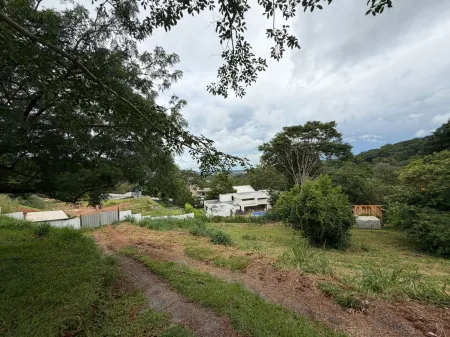 Lote Aldeia do Vale