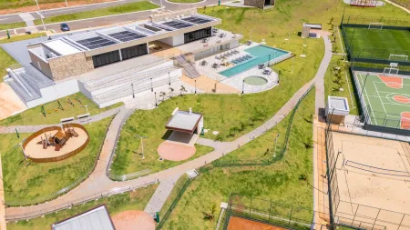 Lote Vinhas Flamboyant