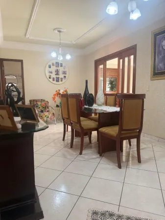Casa Setor Leste Universitário