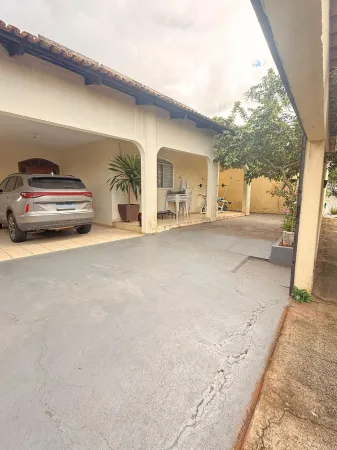 Casa Setor Leste Universitário