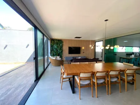Casa Setor Criméia Oeste