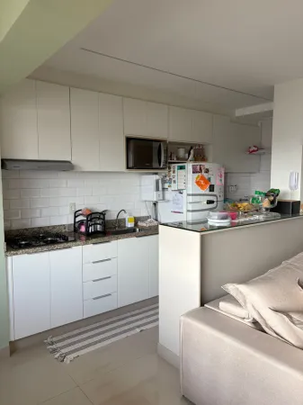 Flow Residence