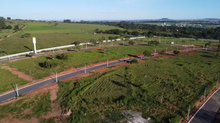 Lote no Condomínio Villa Romana