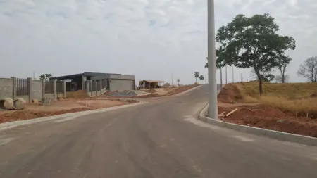 Lote no Condomínio Villa Romana