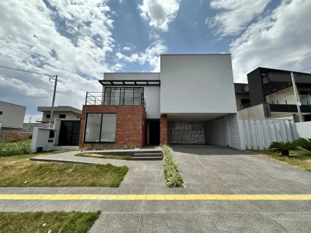Sobrado Jardins Bolonha