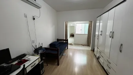 Sobrado Setor Jaó