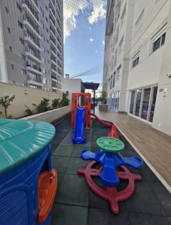 Flow Residence