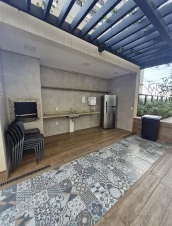Flow Residence