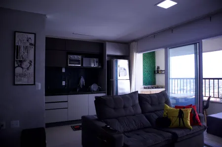 Flow Residence