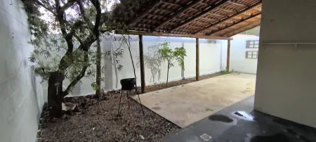 Casa Parque Aroeira