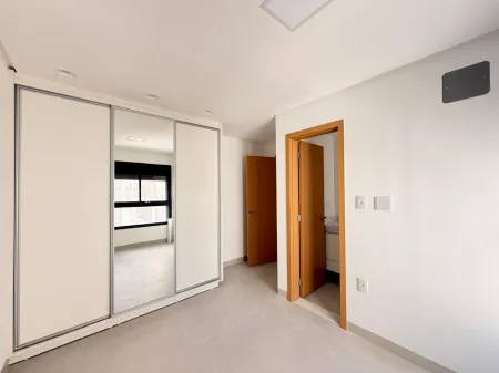 Nest 23