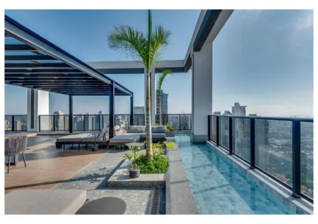 Opus Gyro Rooftop