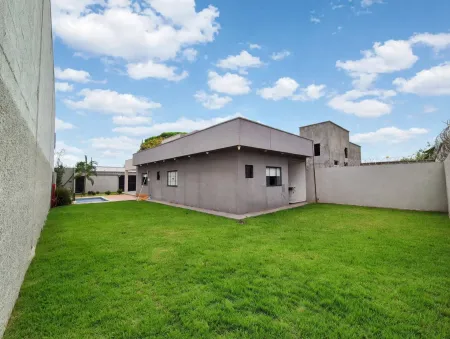 Casa Alphaville Residencial