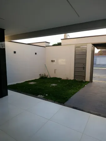Casa Serra Dourada