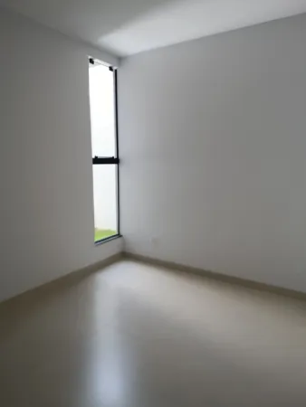 Casa Condomínio das Esmeralda
