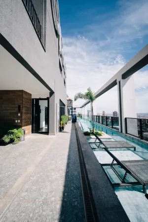 Opus Gyro Rooftop