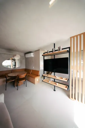 Opus Gyro Rooftop