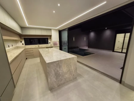 Sobrado Jardins Bolonha