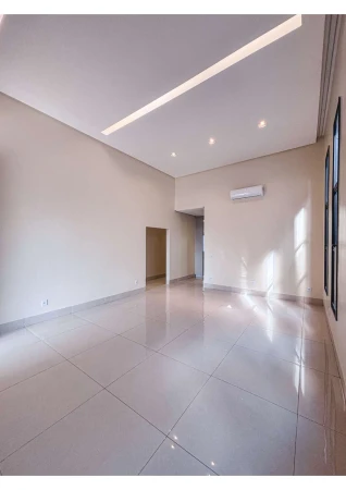 Casa Jardim Veneza