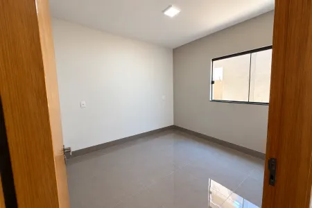Casa Residencial Itaipú