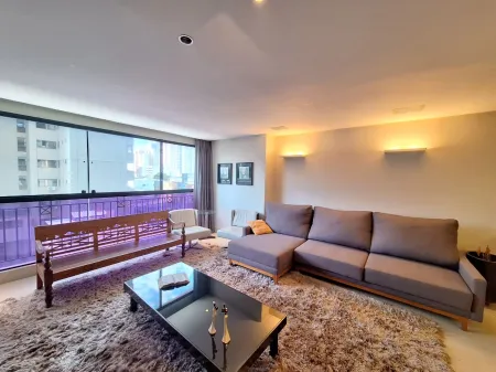 Metropolitan Residence